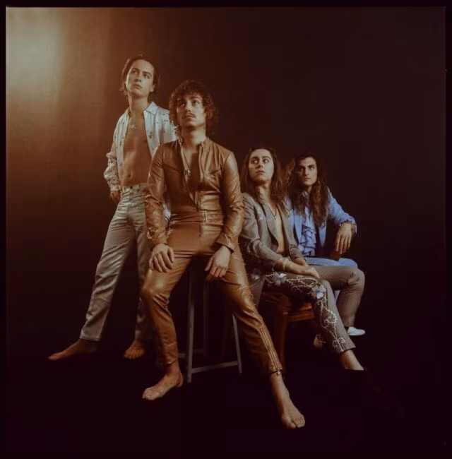 Greta Van Fleet - Heat Above