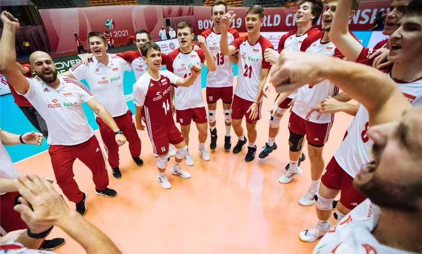 Polacy mistrzami świata! Młode wilki Bąkiewicza triumfowały w Teheranie