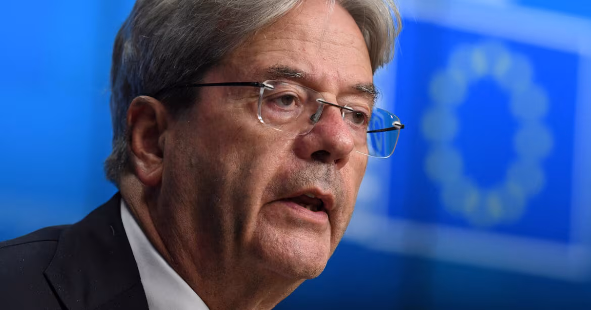 Komisja Europejska blokuje wypłatę miliardów euro dla Polski