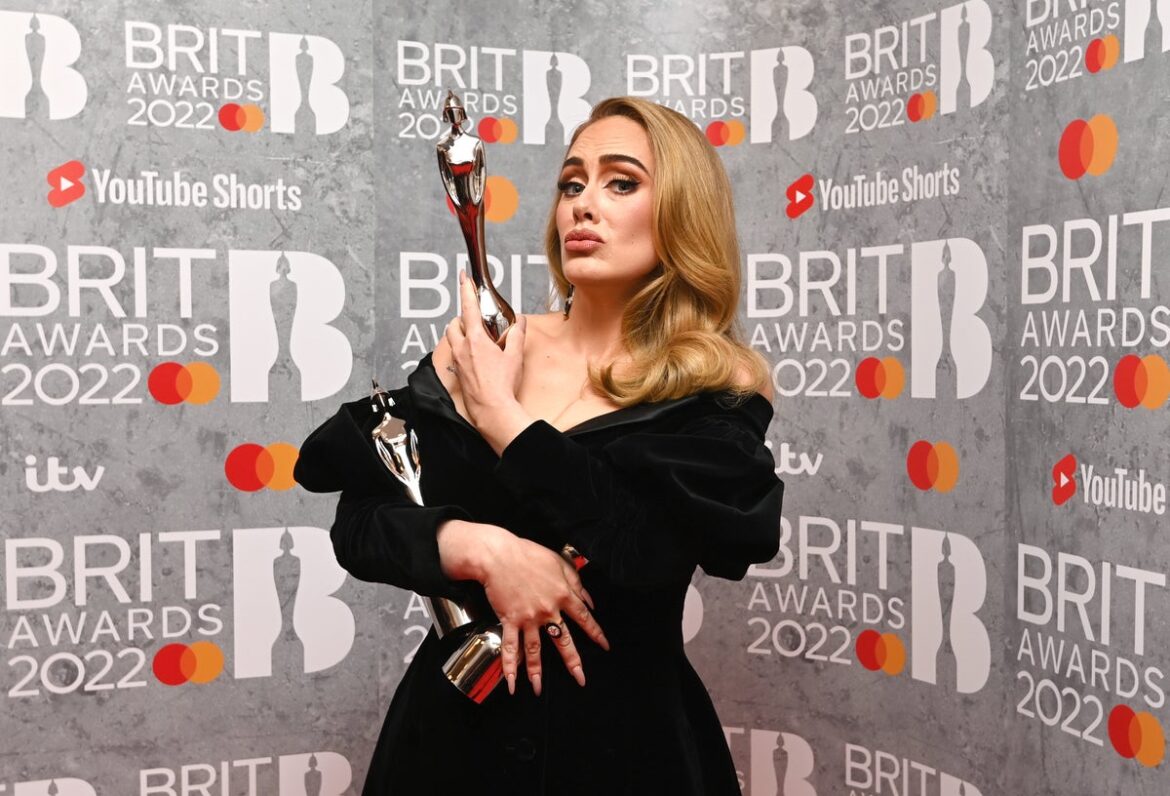 Brit Awards 2022 rozdane. Adele najczęściej nagradzaną kobietą