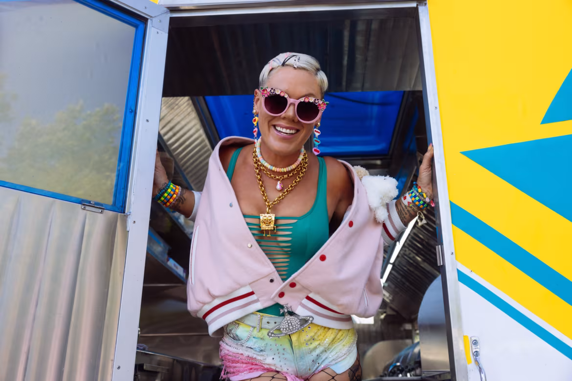 Pink przetańczy trudne chwile