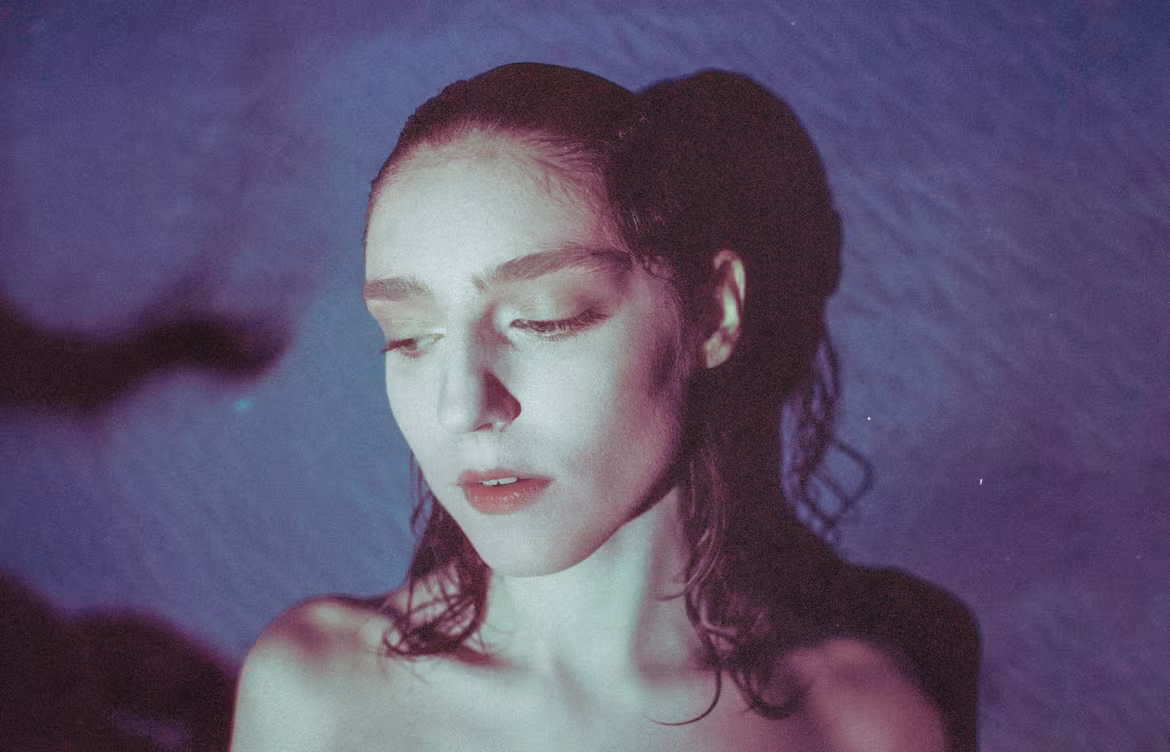 Birdy przedstawia nowy singiel. „Heartbreaker” już dostępny!