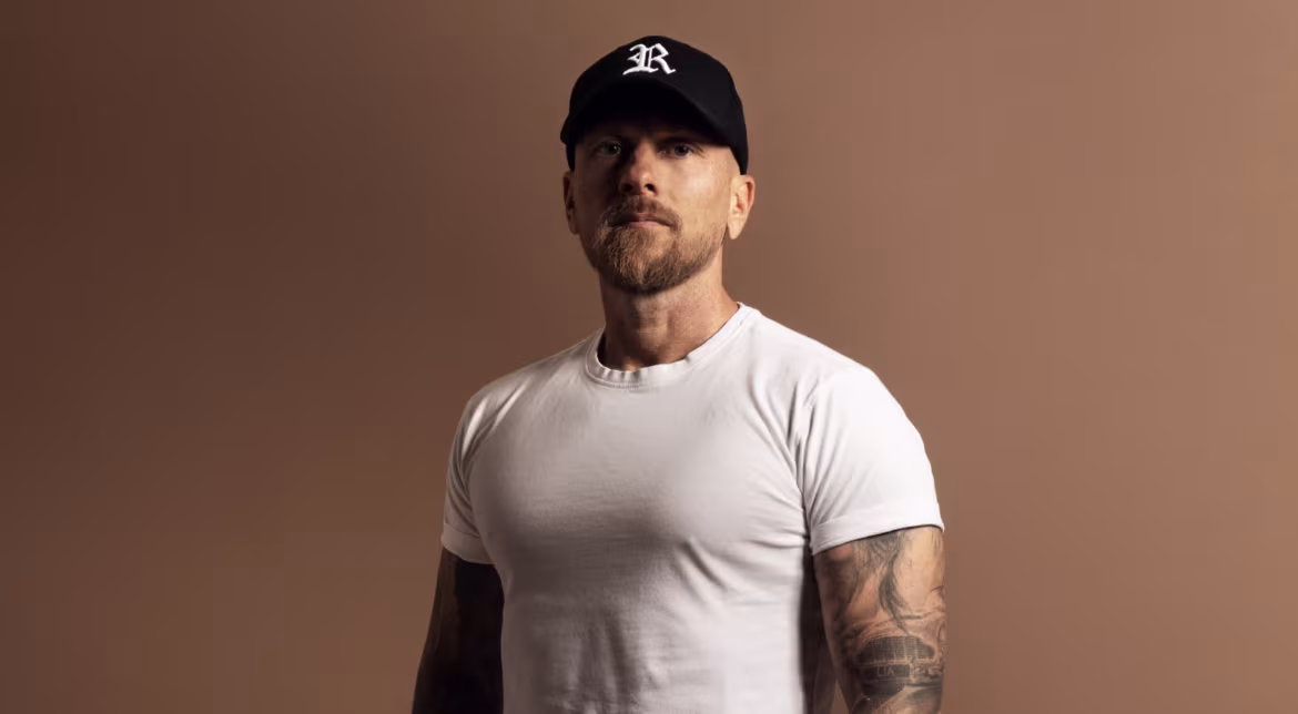 Remady i SNÄRE cieszą się pięknem życia