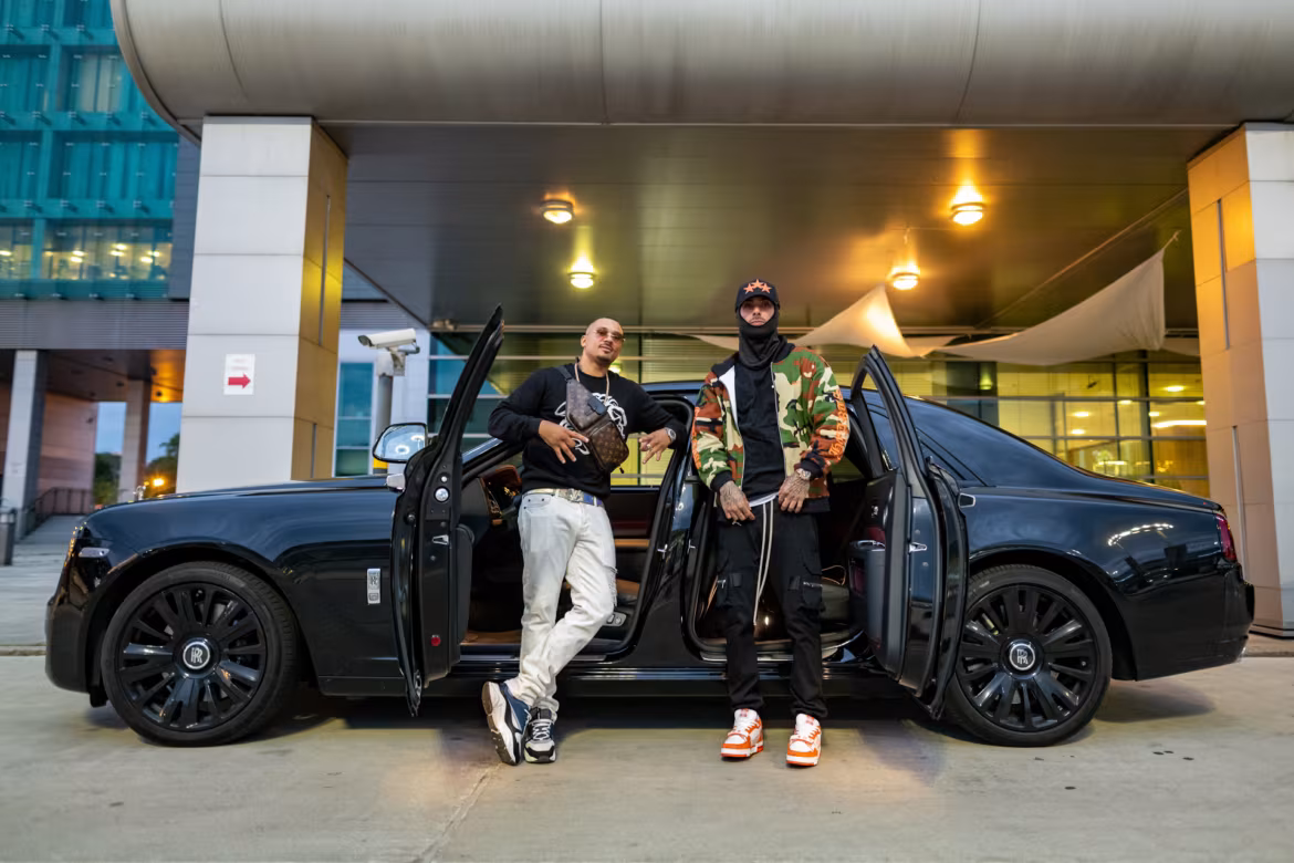 Pappaisjappa i Malik Montana zabierają słuchaczy na St.Tropez – dosłownie i w przenośni