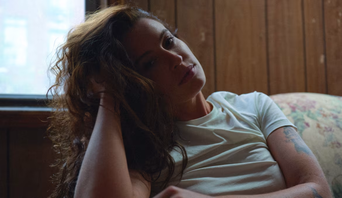 FLETCHER wraca z nowym singlem i klipem „Eras Of Us”