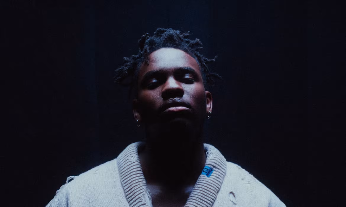 Victor Ray zaprezentował nowy singiel „Comfortable”