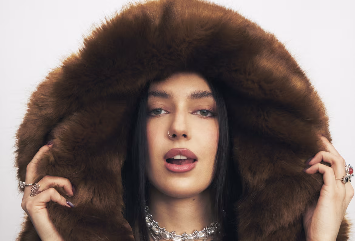 Zalia z pierwszy singlem w Def Jam