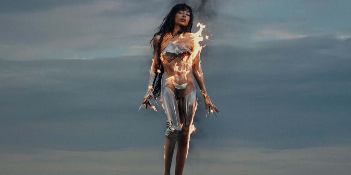 Loreen wydała singiel „Feels Like Heaven”. Współtworzyła go Sia